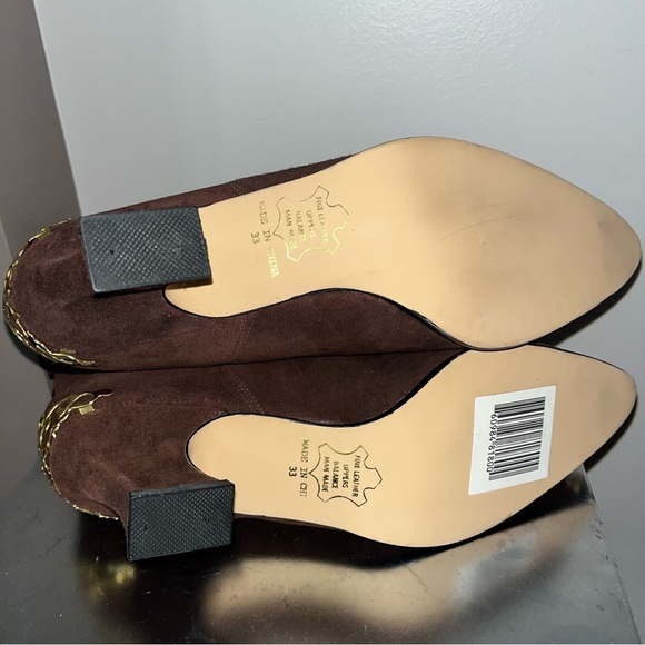NWT/NIB Jasmin low heel brown suede shoe boots with gold toe and heel, size 6.5 - Picture 12 of 13